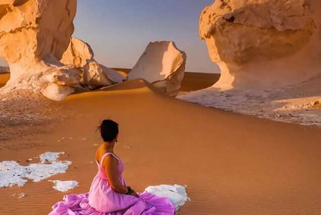 Desert Safari Tour To Bahariya Oasis For 2 Days
